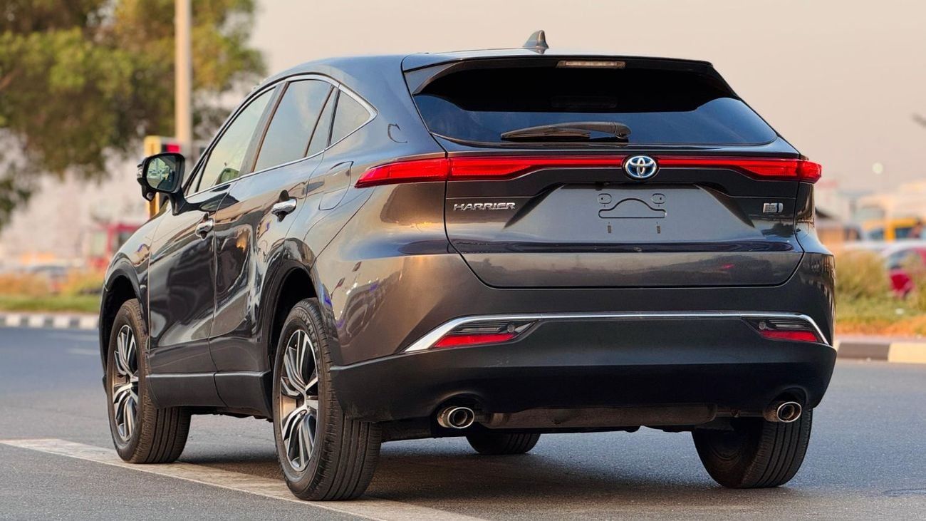 Toyota Harrier PREMIUM CONDITION  | 2021 | 2.5L HYBRID ENGINE | RHD | AT | ELECTRIC SEAT | PUSH START ENGINE | REAR