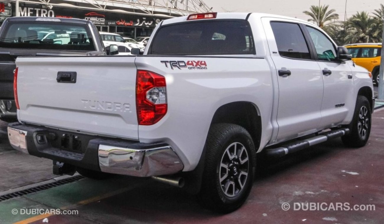 Toyota Tundra SR5 TRD