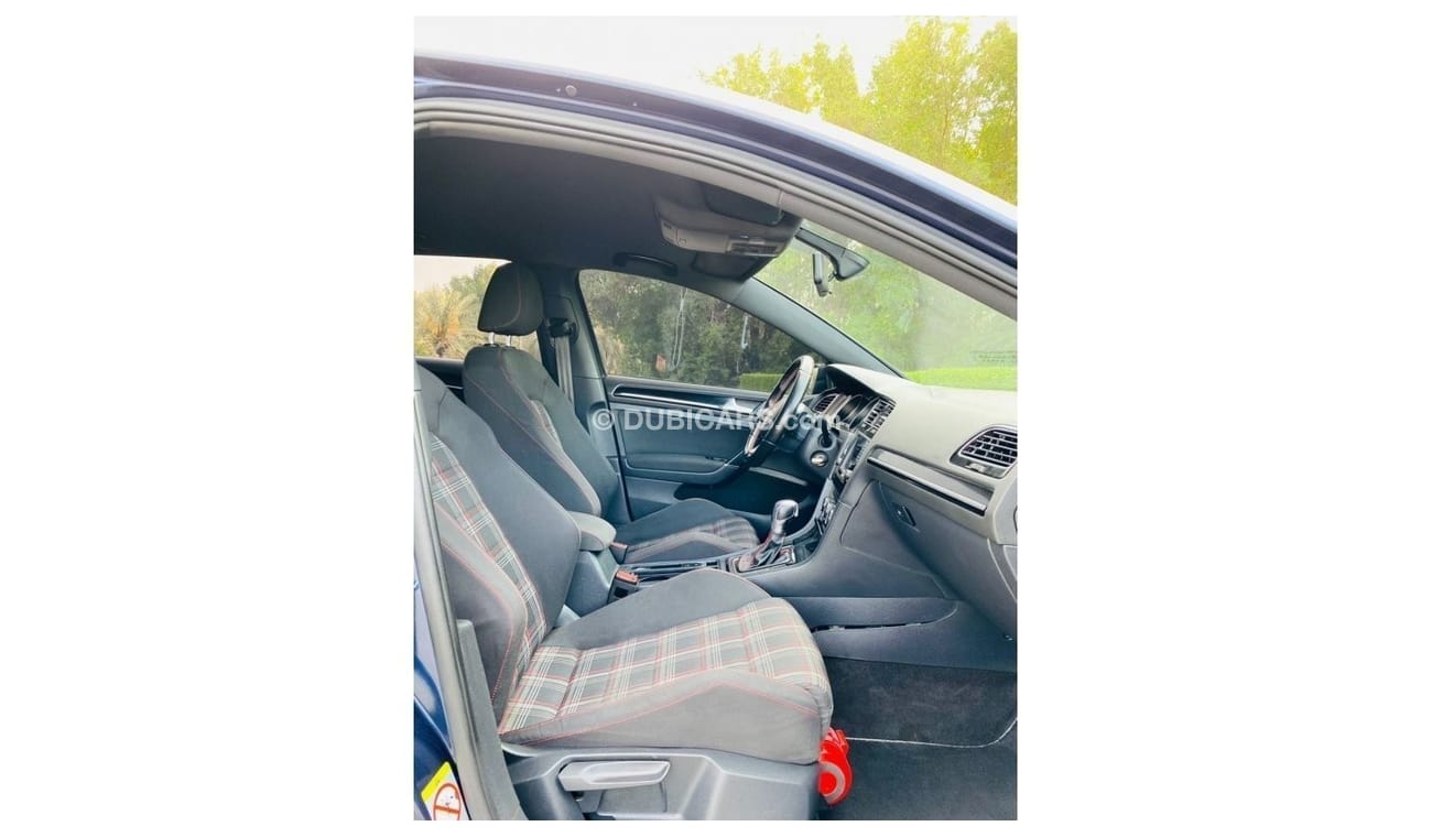 Volkswagen Golf VOLKSWAGEN GOLF GTI 2016 GCC FULL OPTION original paint perfect condition
