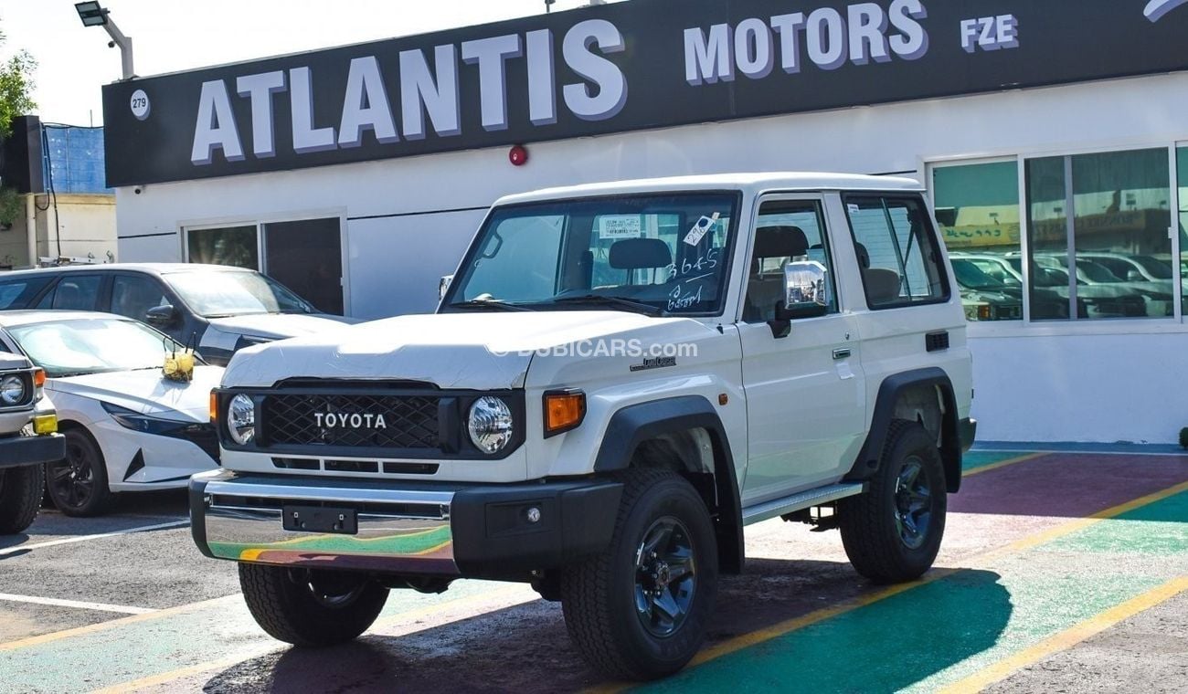 تويوتا لاند كروزر 70 4.0L V6 Petrol  Auto Transmission