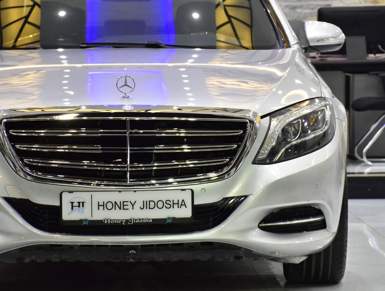 Mercedes-Benz S 550 EXCELLENT DEAL for our Mercedes Benz S550 ( 2016 Model ) in Silver Color American Specs