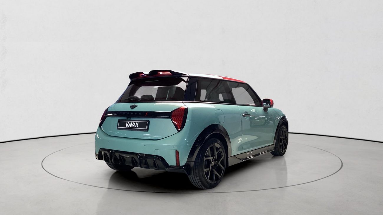 Mini Cooper S JCW Package | upto AED 20,000 Ramadan Discount | Guaranteed Warranty | 0 Down Payment