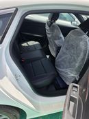 أم جي 5 MG 5 1.5L Luxury Edition 2026 – فئة لكجري | أبيض خارجي | داخلية سوداء