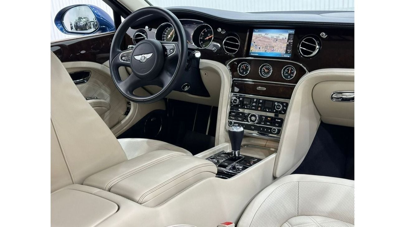 Bentley Mulsanne 2016 Bentley Mulsanne Speed, Service History, Full Options, Low Kms, Excellent Condition, GCC