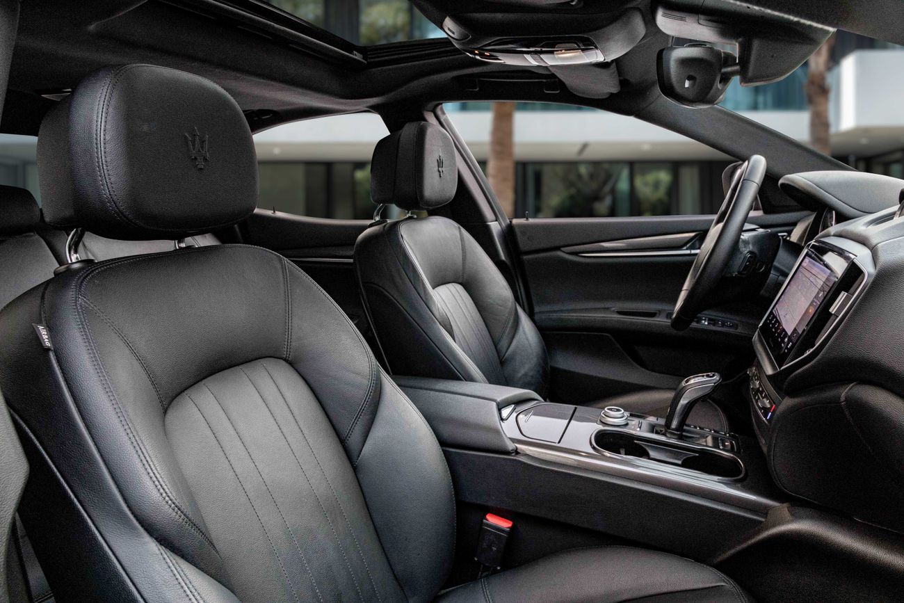 مازيراتي جيبلي Ghibli GT Hybrid | 2,644 P.M | 0% Downpayment | Excellent Condition!