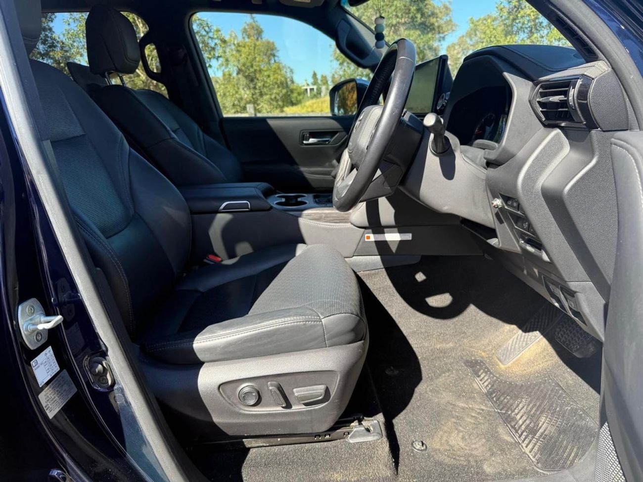 Toyota Land Cruiser Toyota Landcruiser Zx Sahara RHD diesel engine model 2022