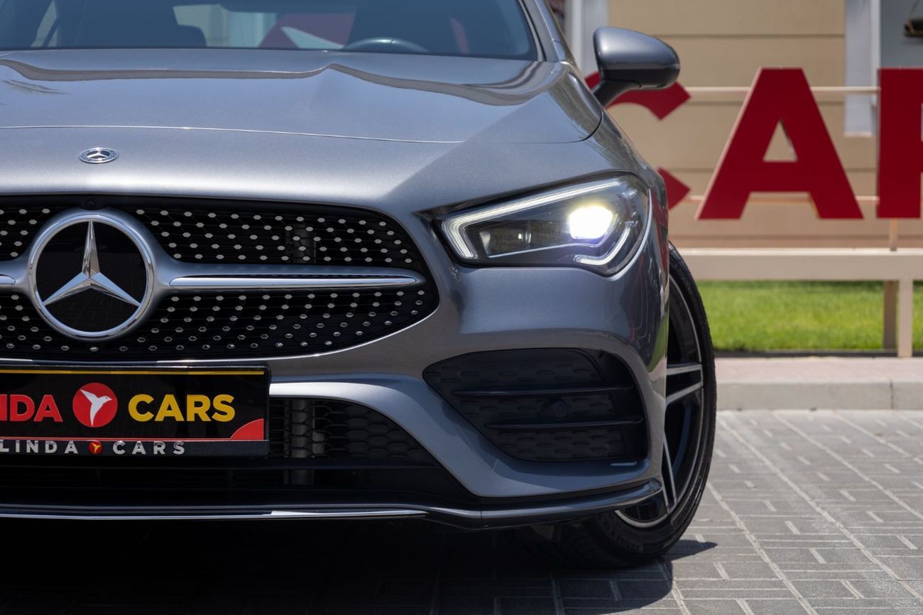 مرسيدس بنز CLA 250 Premium + 2.0L