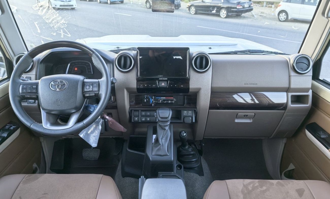 تويوتا لاند كروزر 70 2025 TOYOTA LAND CRUISER 76 2.8L DIESEL 5 DOOR FULL OPTION