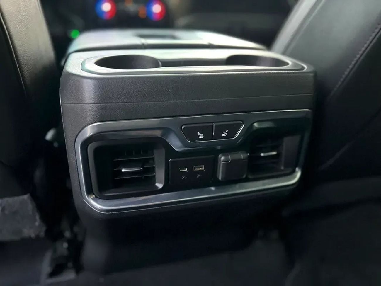 Chevrolet Silverado 1500 CREW/CAB HIGH COUNTRY Chevrolet Silverado 1500 2020 GCC specs