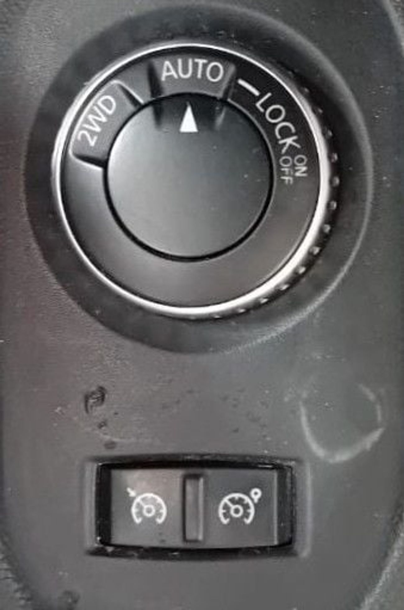 رينو داستر رينو داستر2021 - بدون حوادث - محرك 2.0 - 4WD - ممشى قليل - بحالة ممتازه