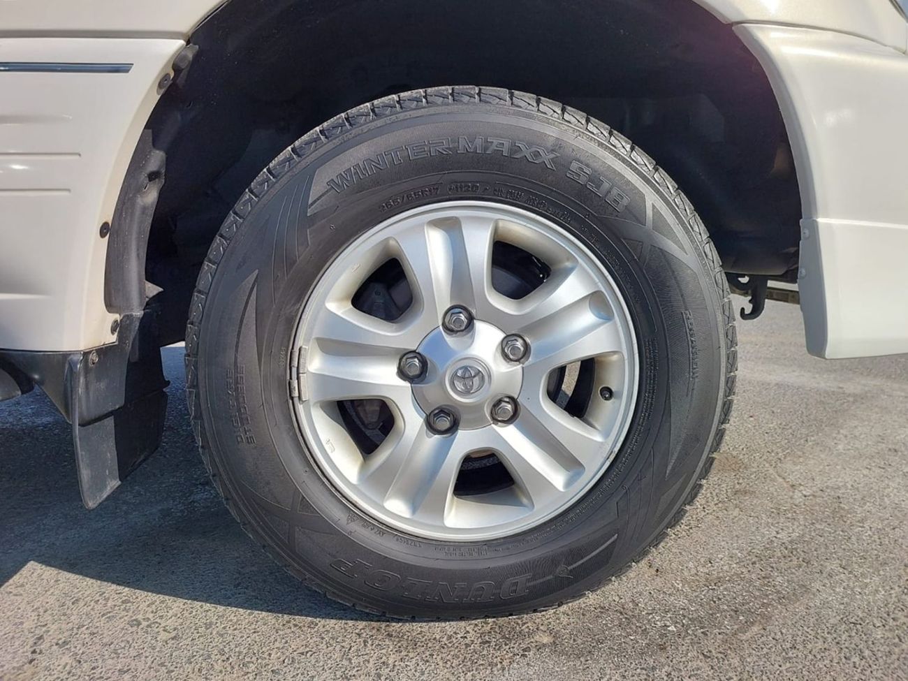 Toyota Land Cruiser TOYOTA LAND CRUISER SUV RHD 1999 MODEL 4.2 L DIESEL AUTOMATIC(PM13650)