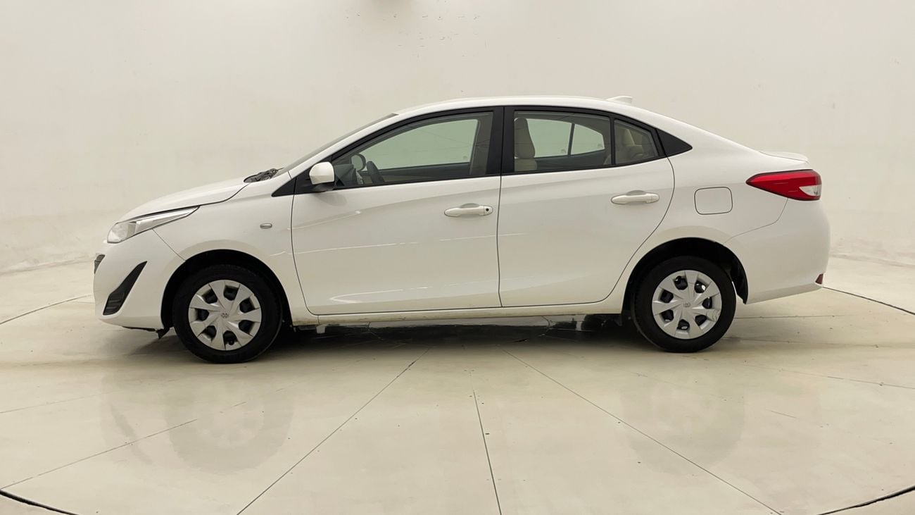 تويوتا يارس SE 1.5 | بدون دفعة مقدمة | اختبار القيادة في المنزل