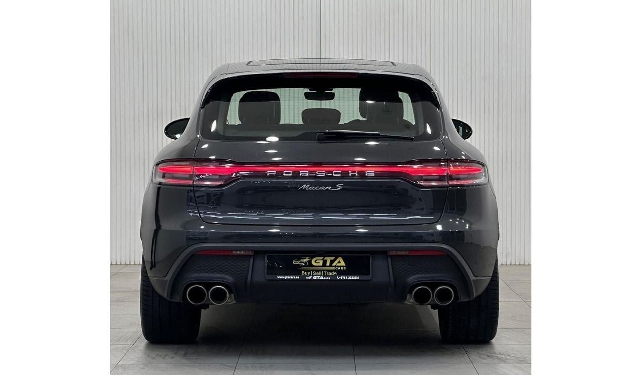 بورش ماكان S 2.9L (375 HP) 2024 Porsche Macan S, 2 Years Porsche warranty, Sport Chrono Package, Low Kms, GCC