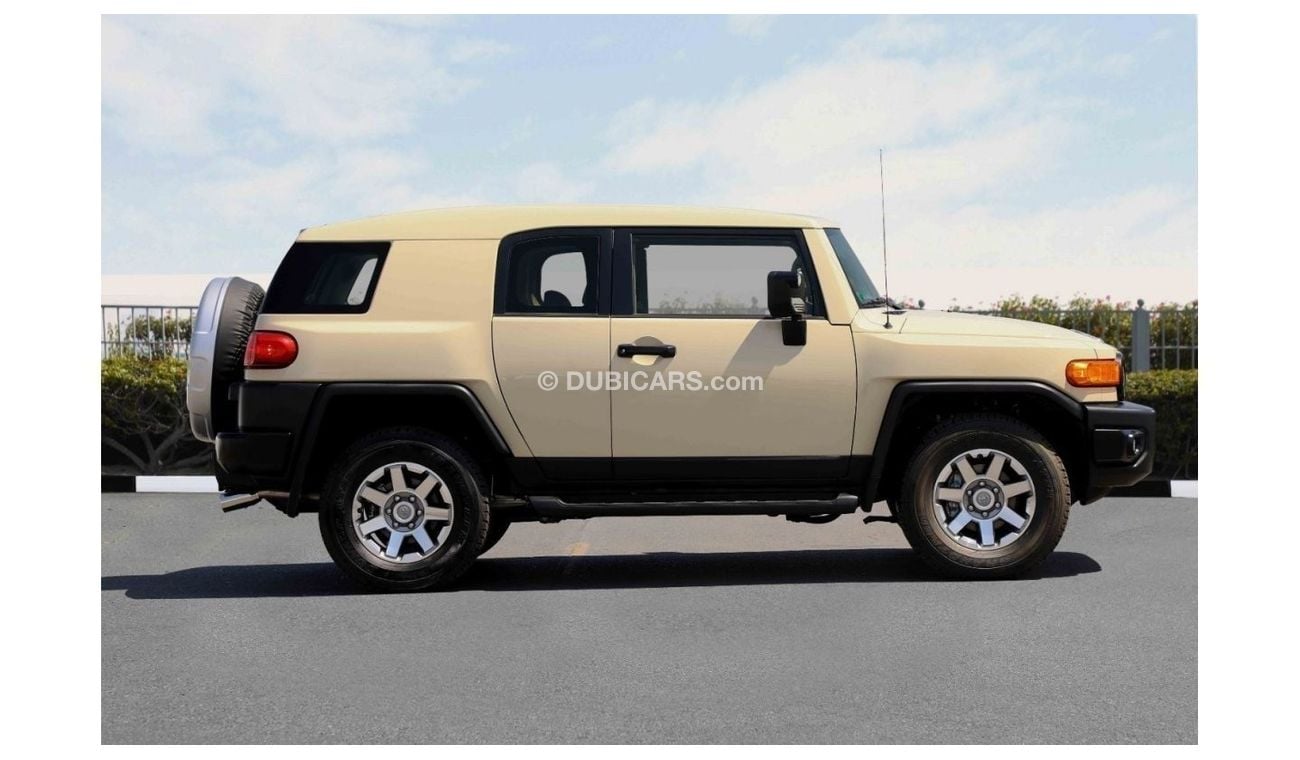 Toyota FJ Cruiser 2023 Toyota FJ Cruiser 4.0 Final Edition JBL - Beige inside Black & Beige | Export Only