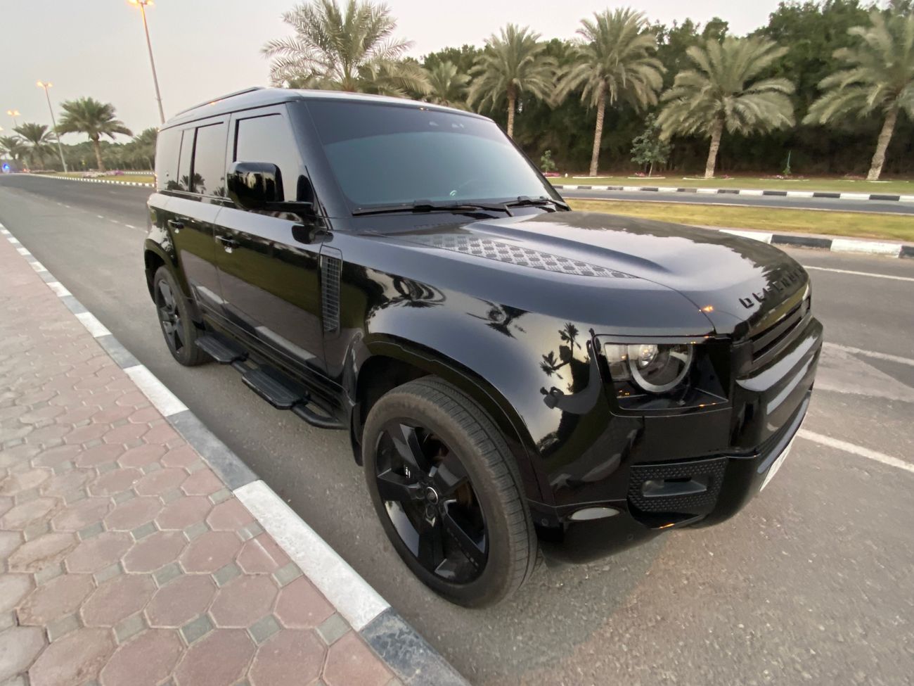 لاند روفر ديفندر