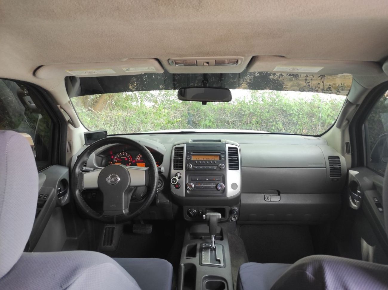 Nissan XTerra S 4.0L Nissan X-Terra 2013 Gcc full automatic