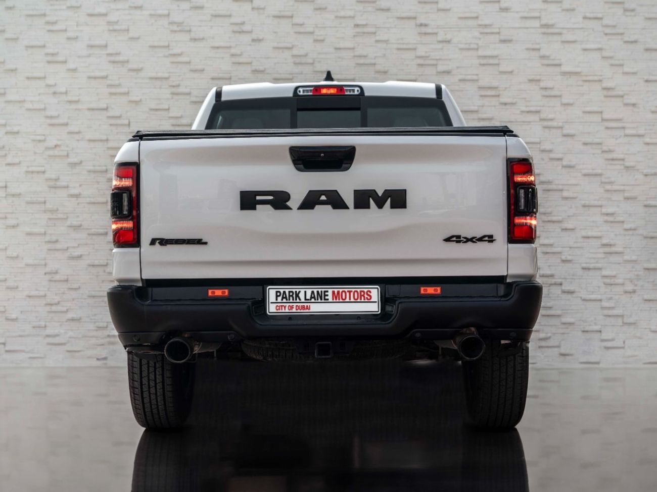 رام 1500 rebel