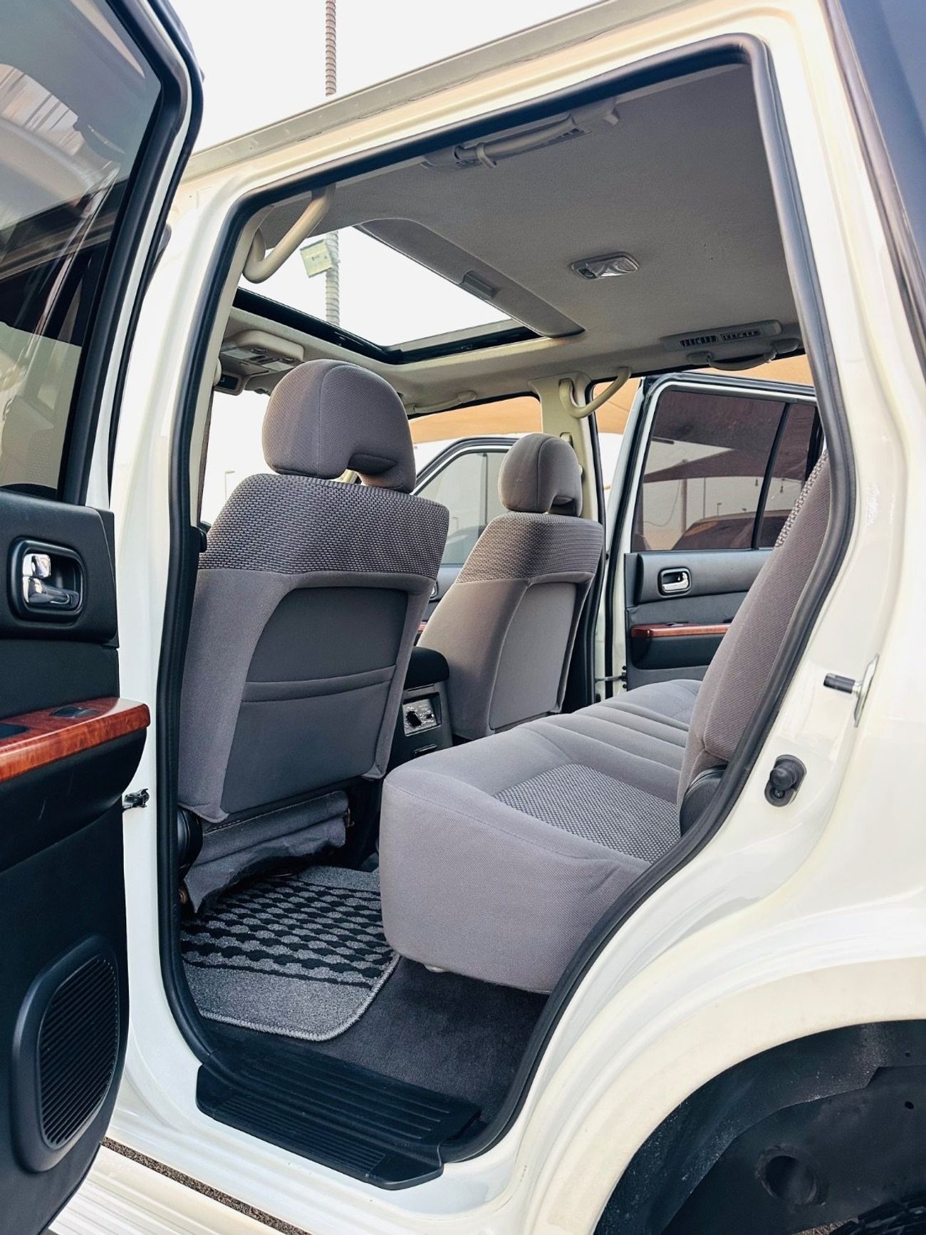 Nissan Patrol Safari 