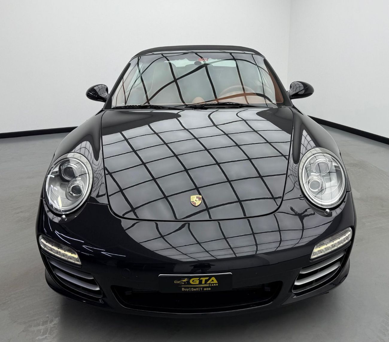 Porsche 911 Carrera 4S 3.8L Convertible 2011 Porsche 911 Carrera 4S (997.2), Full Service History, GCC