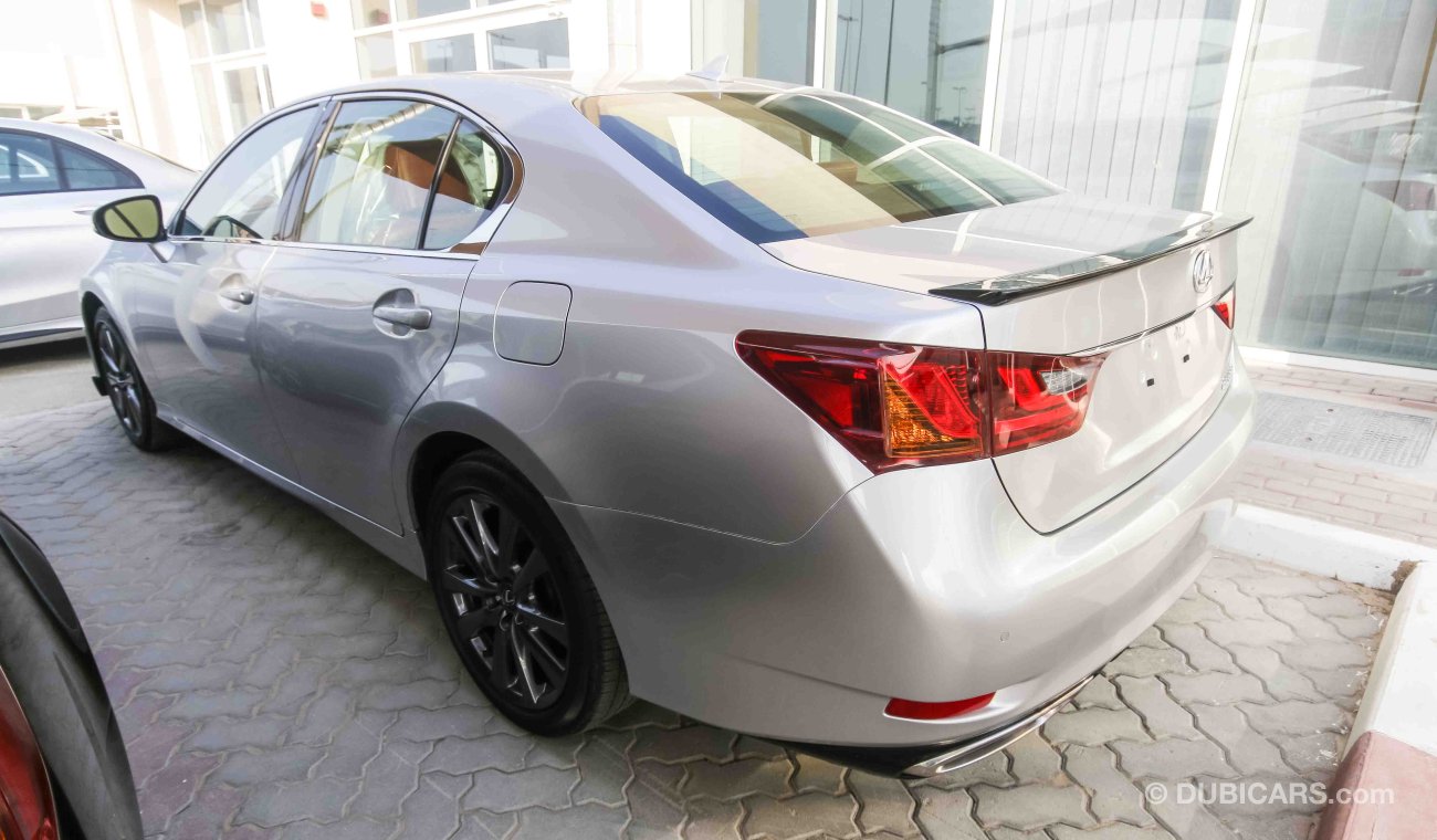 لكزس GS 350 FSport