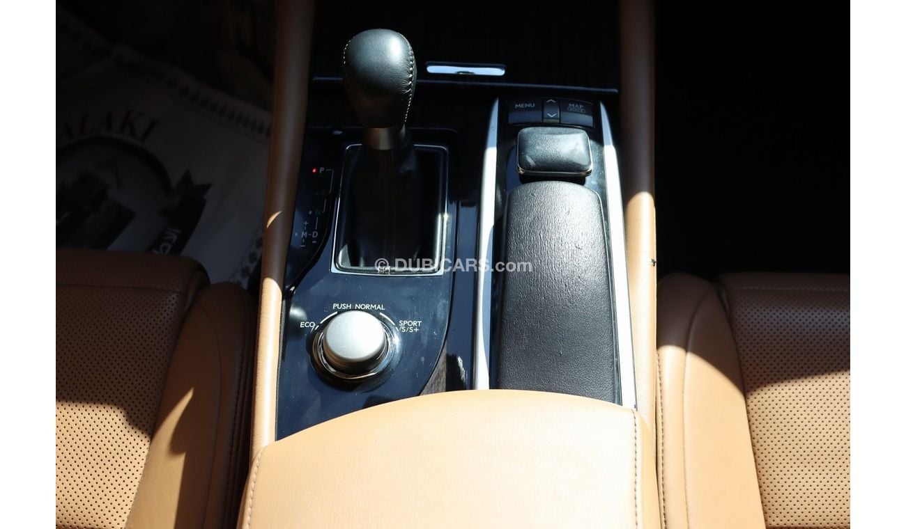 Lexus GS350 Lexus GS 350 Platinum / GCC / 2013 / 3.5L