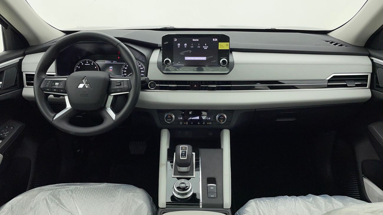 Mitsubishi Outlander MIDLINE WITH SUNROOF 2.5 | Zero Down Payment | Home Test Drive