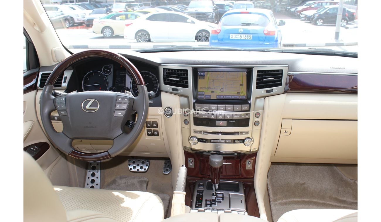 لكزس LX 570 (2015) SPORT PLATINUM