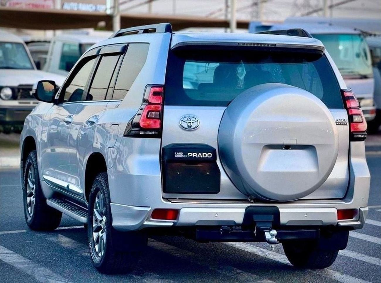 تويوتا برادو Kakadu 2020 Model Diesel Engine Full Option Top Of The Range