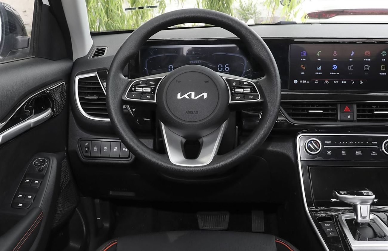Kia Seltos 2025 stylish and versatile compact SUV (Export only)