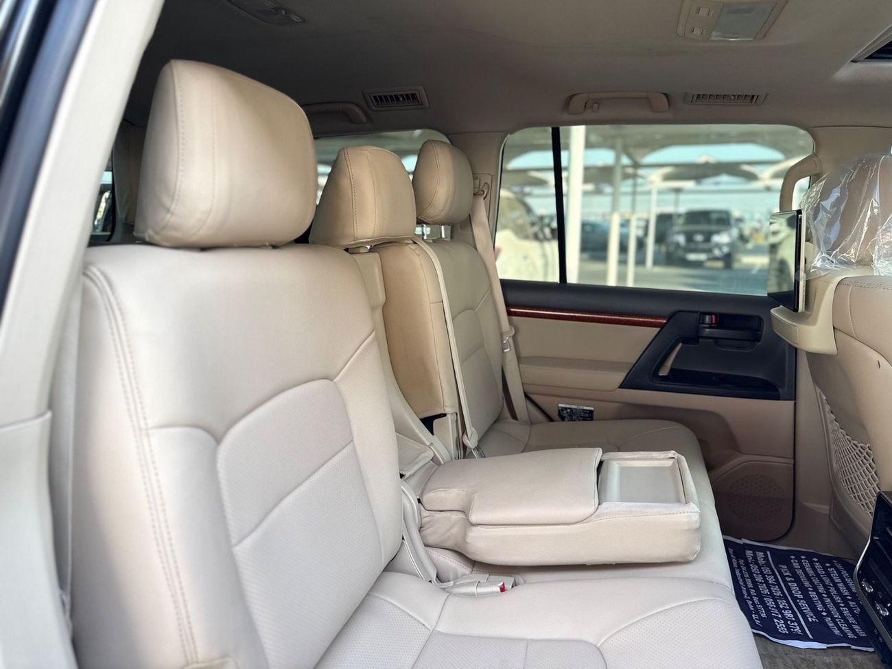 تويوتا لاند كروزر Safari 4.0L