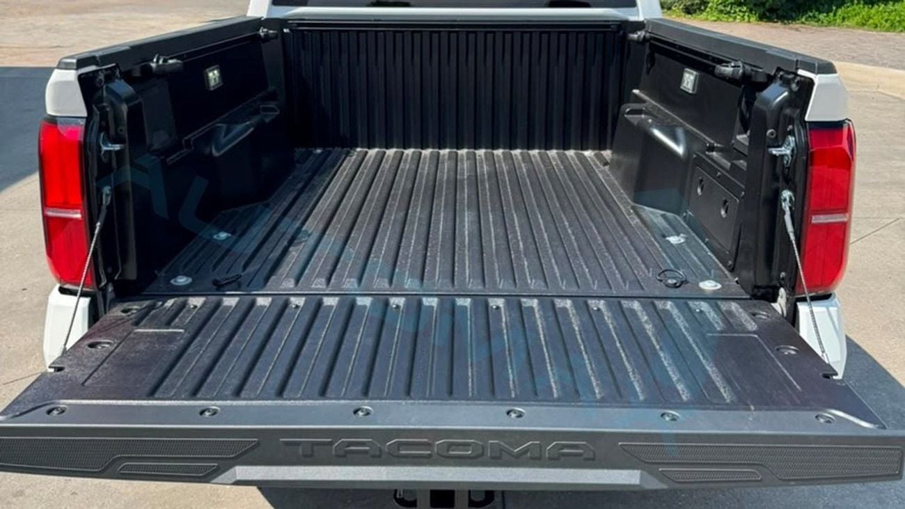 Toyota Tacoma (For Export , НА ЭКСПОРТ) PY 26/26 TRD Off-Road Premium 2.4T 4x4 Без пробега