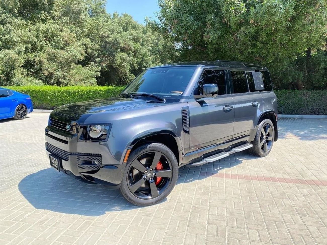 Land Rover Defender 110 X P400 3.0L Land Rover Defender X - 2022 - Grey/Black