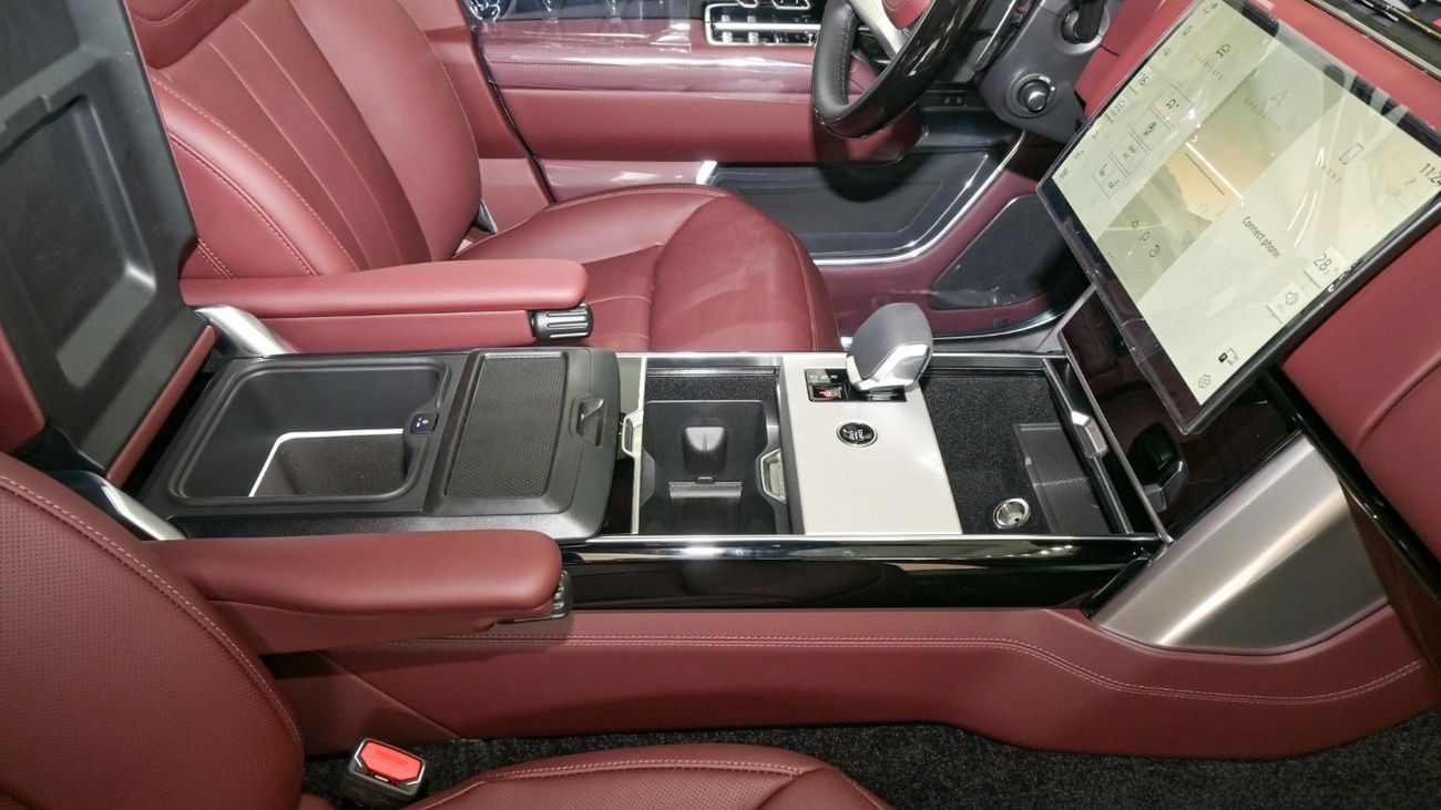 لاند روفر رينج روفر Autobiography P530 4.4L Range Rover Autobiography V8 - Pilot Seat - Fully loaded - 2025