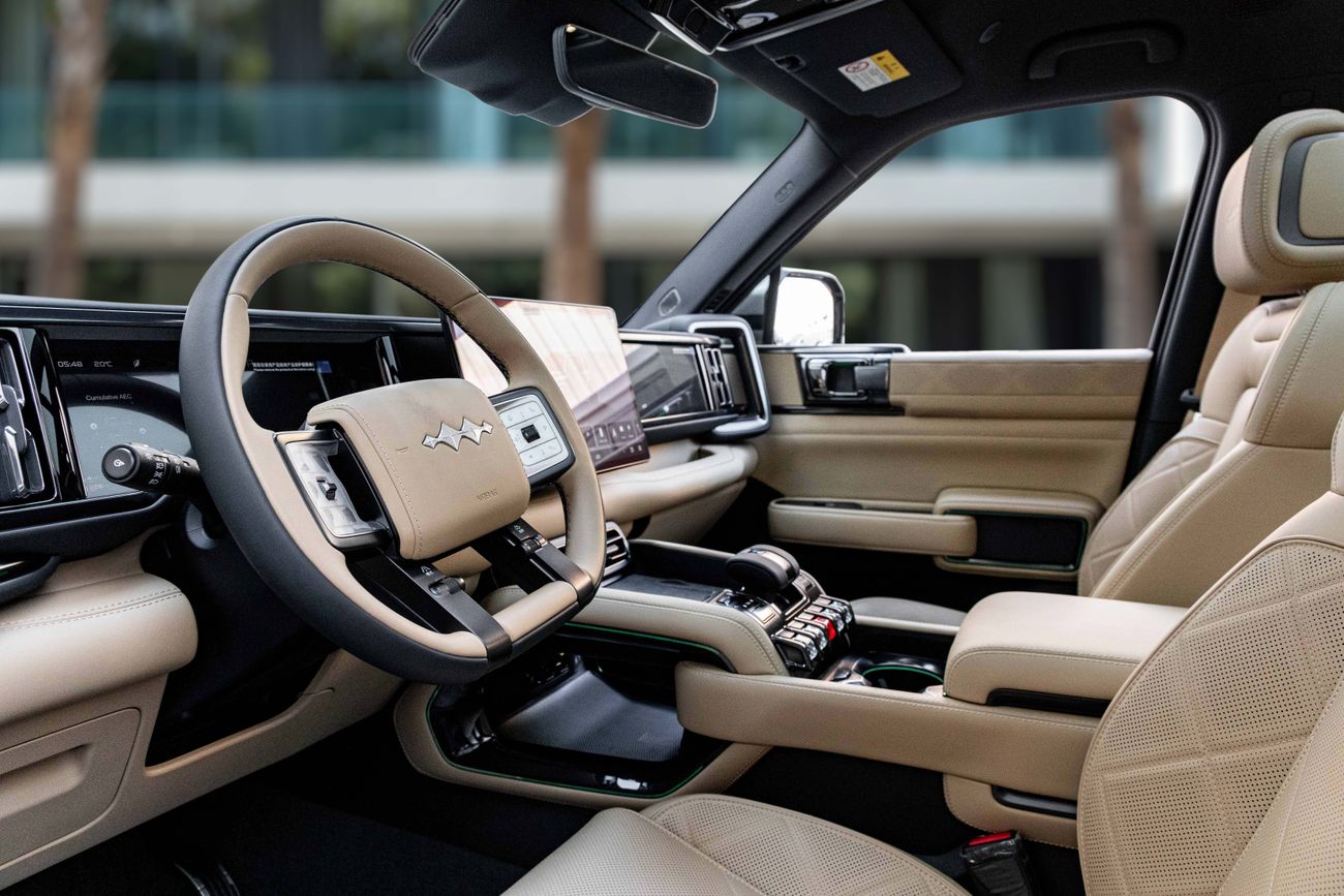 BYD Leopard 5 Leopard 5 Flagship | 3,330 P.M | 0% Downpayment | BYD Leopard 5 Flagship