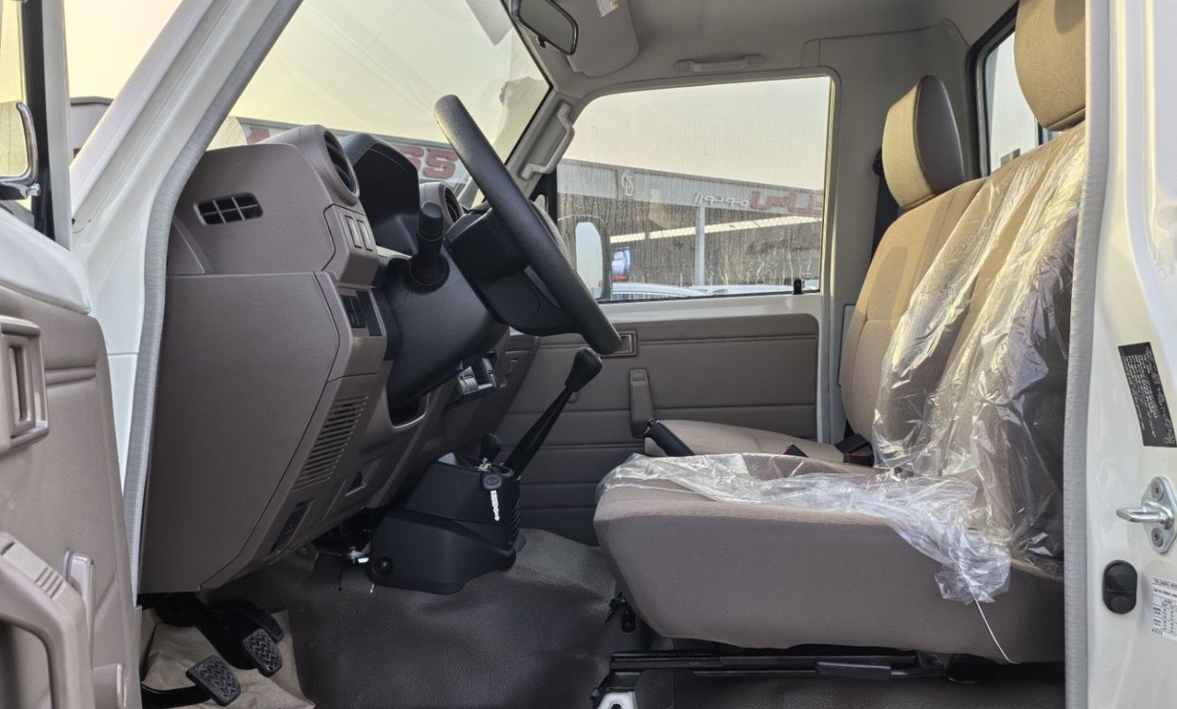 Toyota Land Cruiser Pick Up 2025 TOYOTA LAND CRUISER 79SERIES 2.8L DIESEL SINGLE CABIN MANUAL TRANSMISSION