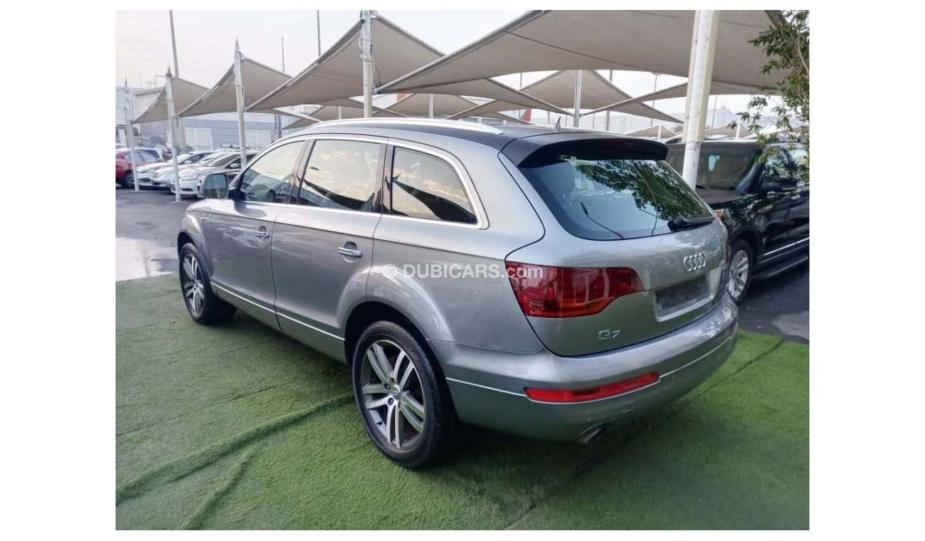Audi Q7 2009 model, GCC panorama, cruise control, sensor wheels, in excellent condition, you do not need any