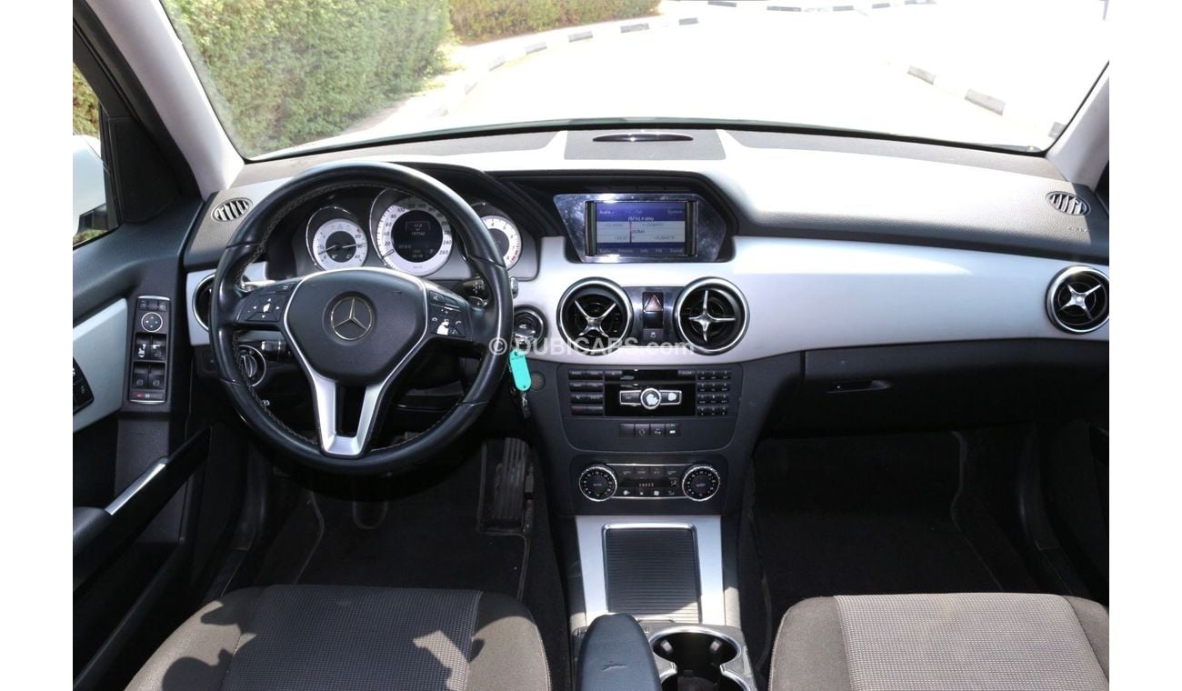 Mercedes-Benz GLK 250 MERCEDES GLK 250 4MATIC GULF SPACE FULL AUTO