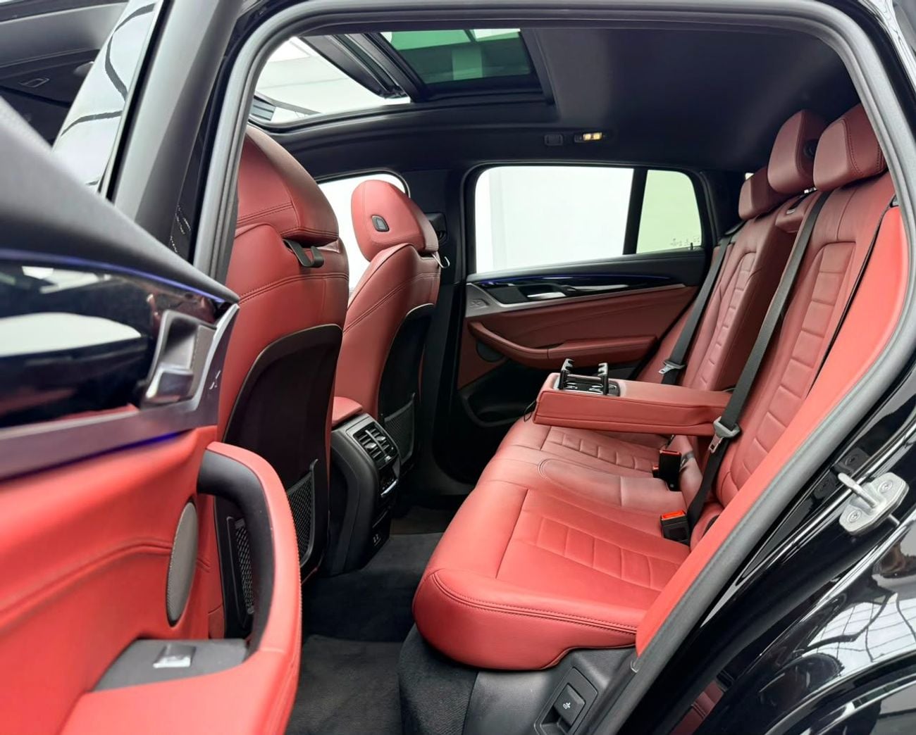 BMW X4 XDRIVE 30I M SPORT PACK 2021 BMW X4 xDrive30i M-Sport, 2026 BMW Warranty + Service Pack, Full BMW Service History, GCC