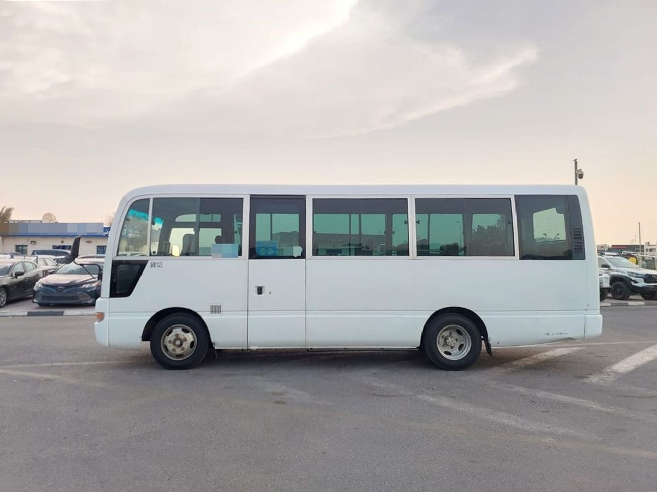 نيسان سيفيليان NISSAN CIVILIAN BUS RHD 2003 MODEL 4.2 L DIESEL AUTOMATIC(PM20191)