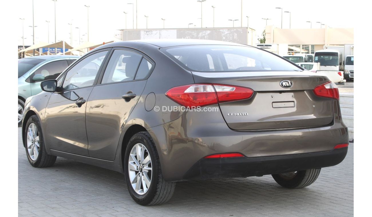 Kia Cerato KIA CERATO 2015 GRAY GCC EXCELLENT CONDITION WITHOUT ACCIDENT