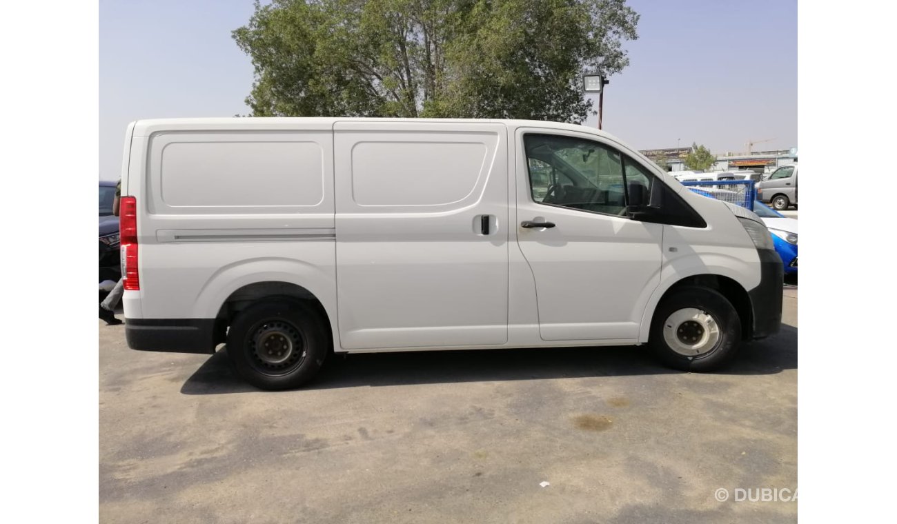 Toyota Hiace cargo diesel