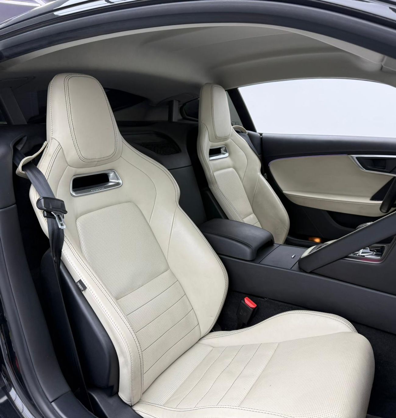 جاكوار F Type R-Dynamic 3.0L (380 HP) Coupe 2018 Jaguar F‑TYPE R‑DYNAMIC, Warranty, Agency Service contract+Full S