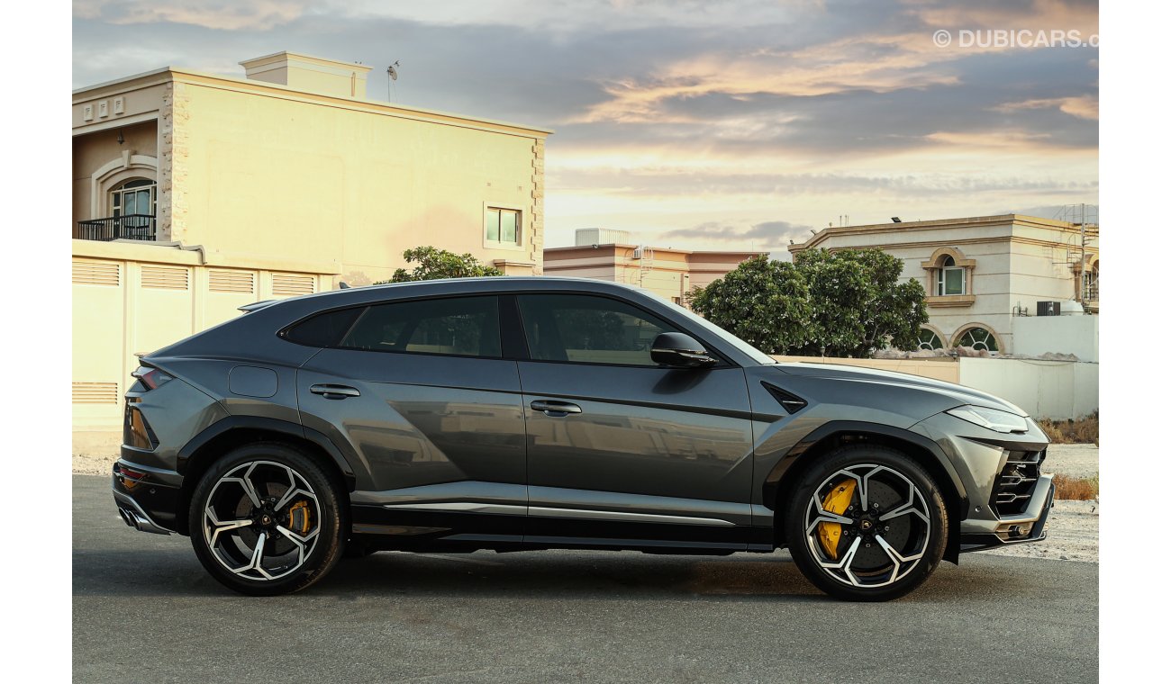 Lamborghini Urus Warranty & Service Contract