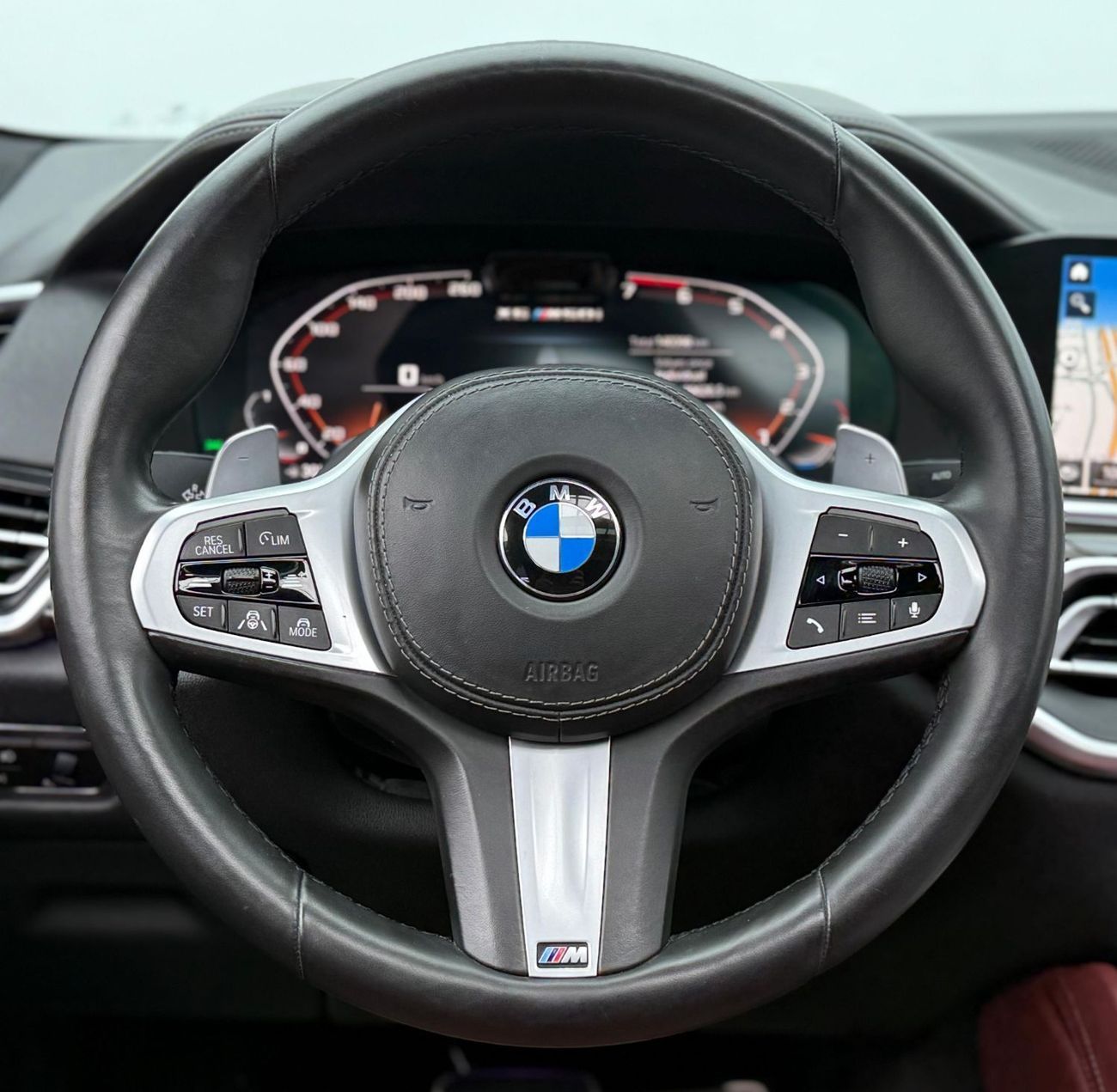 بي أم دبليو X6 M50i 4.4L 2021 BMW X6 M50i, 2025 BMW Warranty, Full BMW Service History, Excellent Condition, GCC