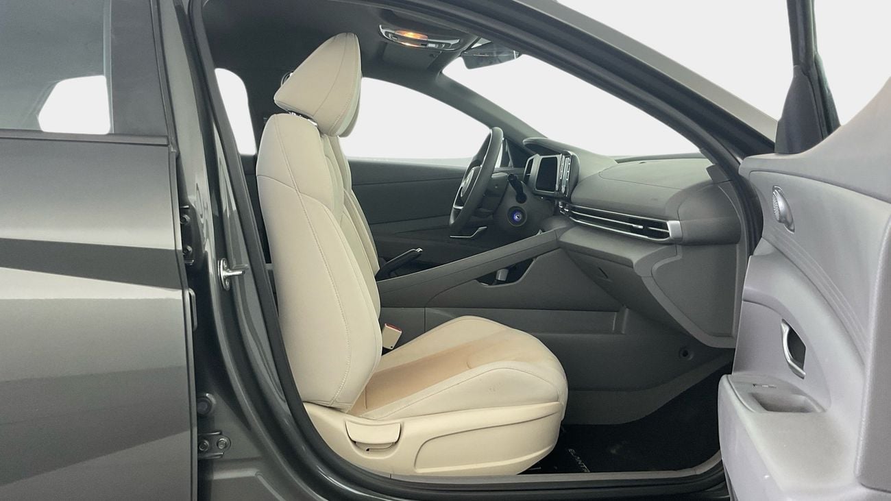 Hyundai Elantra Smart 1.6L Smart | Guaranteed Warranty | 0 Down Payment