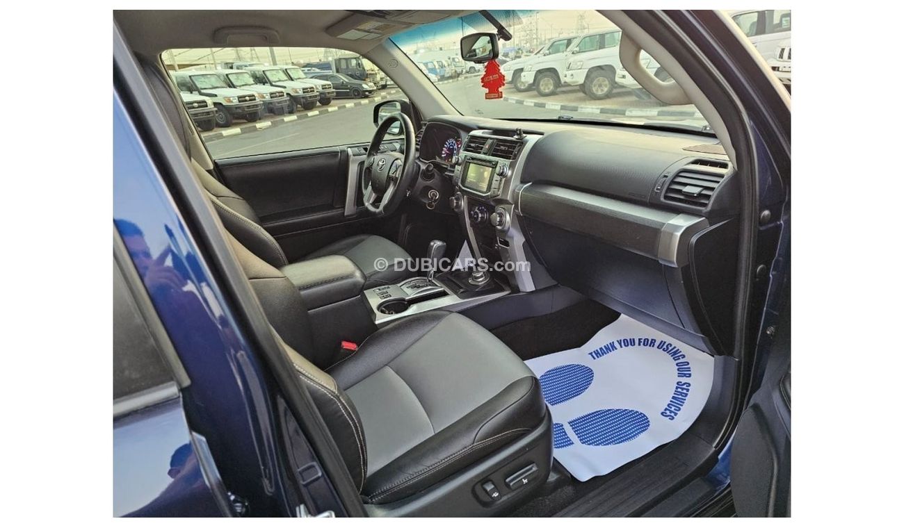 Toyota 4Runner “Offer”2017 Toyota 4Runner SR5 Premium 4x4 AWD 4.0L V6- UAE PASS