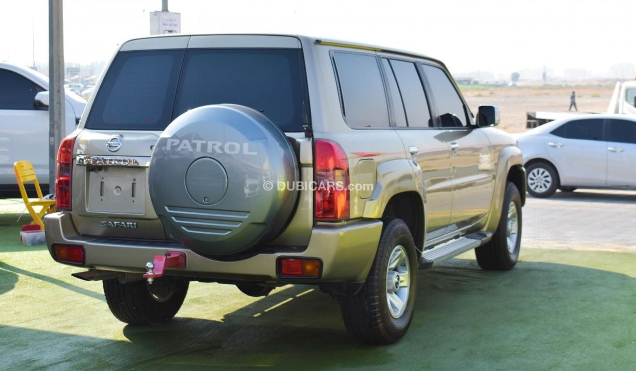 Nissan Patrol Safari