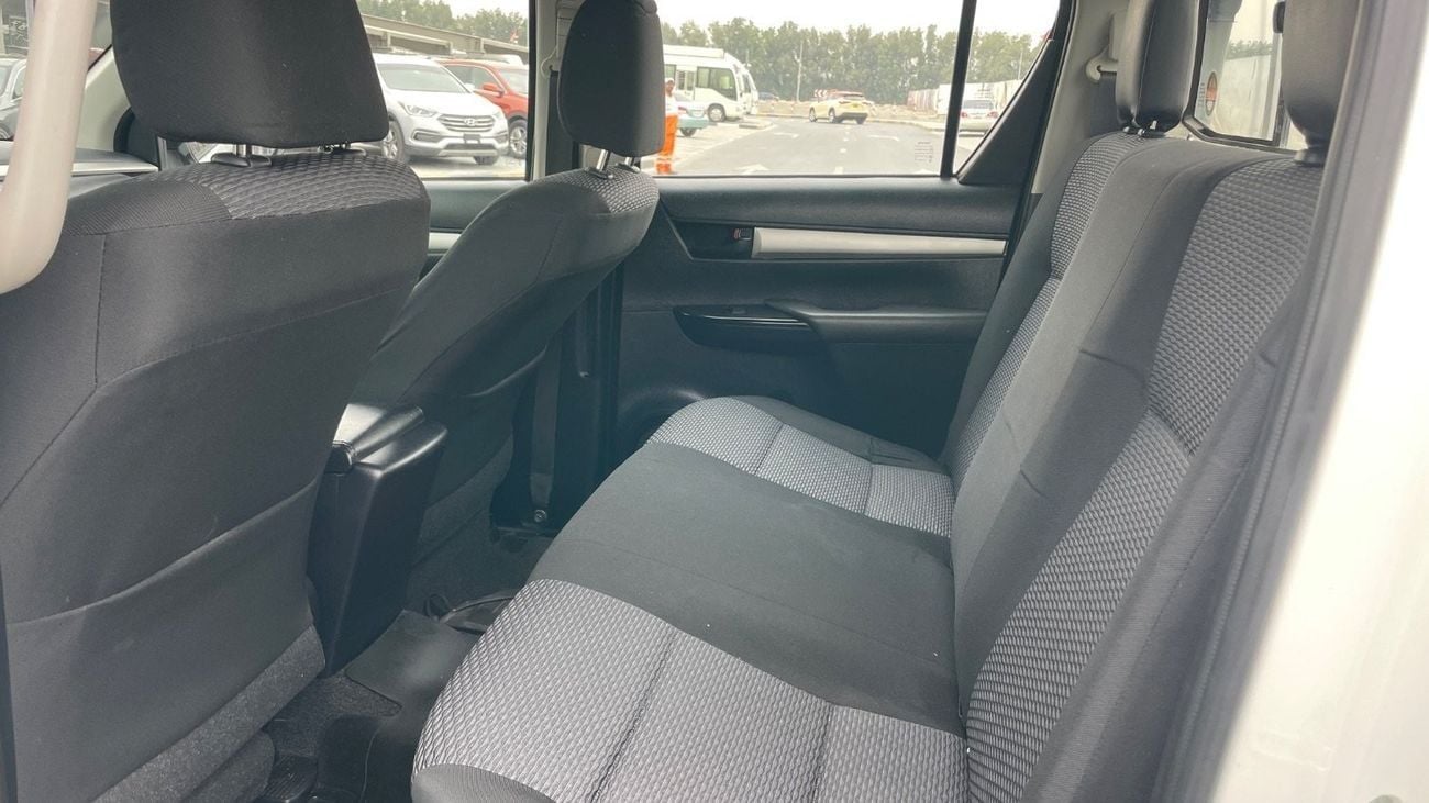 Toyota Hilux GL 2.0L (100 HP)