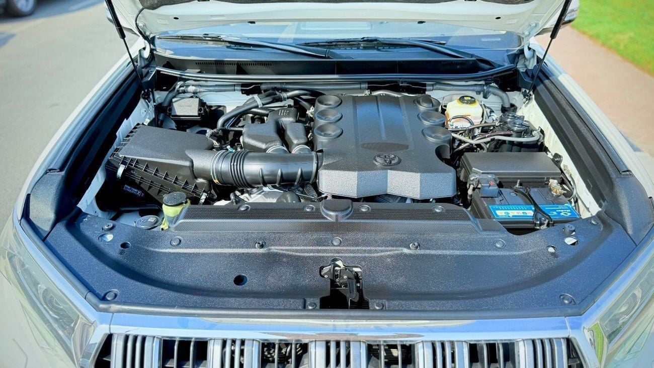 Toyota Prado 2020 VXR 4.0L 4WD FULL OPTION Very Clean And Perfect Condition