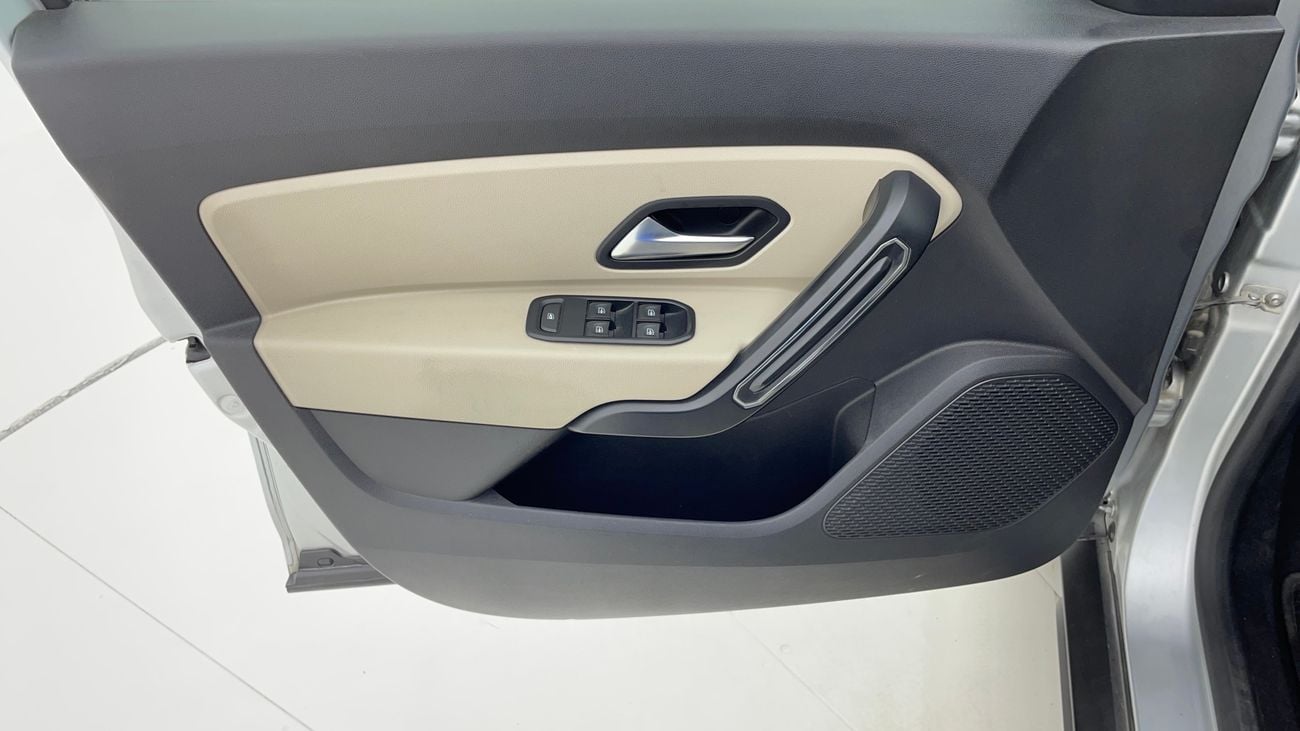 رينو داستر SE 1.6 | بدون دفعة مقدمة | اختبار قيادة مجاني للمنزل